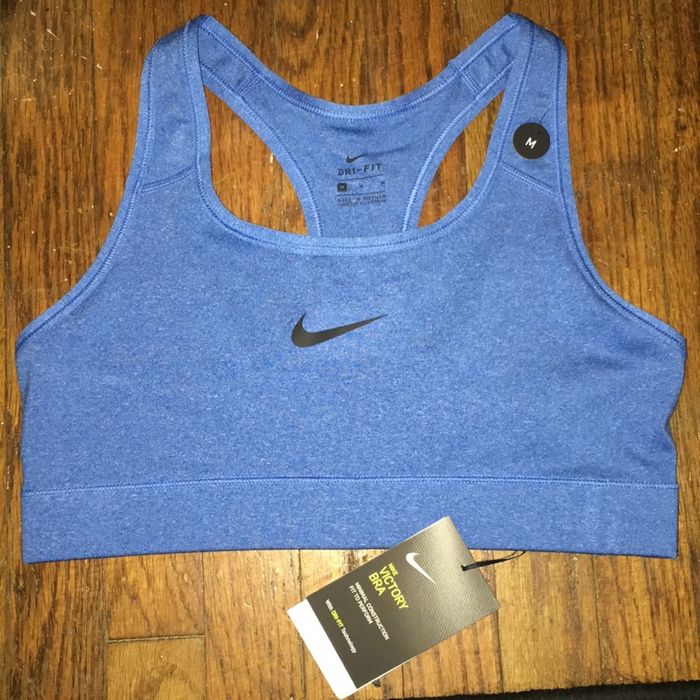 NWT Nike Victory Bra
